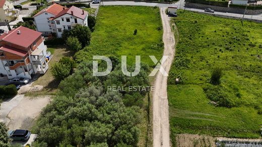 Grundstück in Rab, Primorsko-Goranska