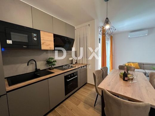 Piso / Apartamento en Novalja, Lika-Senj