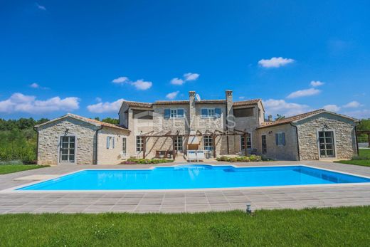 Luxe woning in Tinjan, Istria