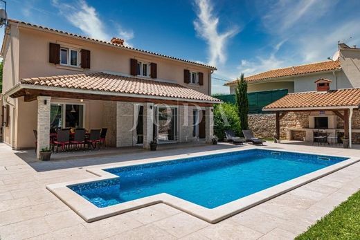 Casa de luxo - Labin, Grad Labin