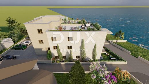 Apartamento - Kolan, Zadar