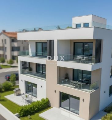 Appartement in Vodice, Sibenik-Knin