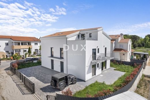 Luxus-Haus in Poreč, Grad Poreč