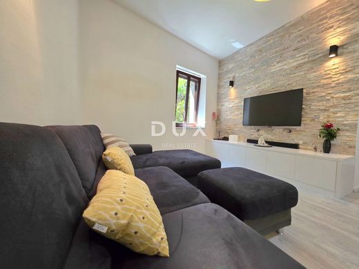 Piso / Apartamento en Poreč, Grad Poreč