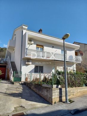 Luxury home in Šibenik, Grad Šibenik