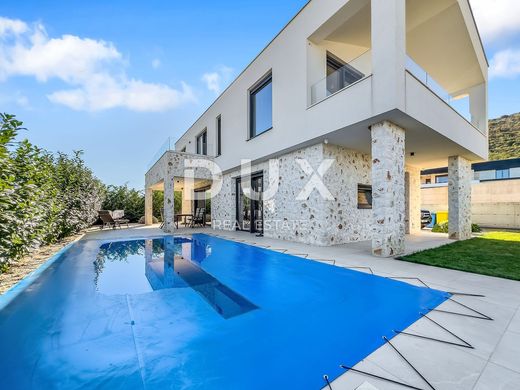 Luxury home in Labin, Grad Labin