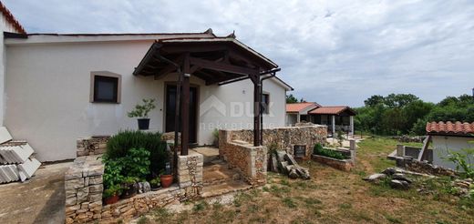 Элитный дом, Marčana, Istria