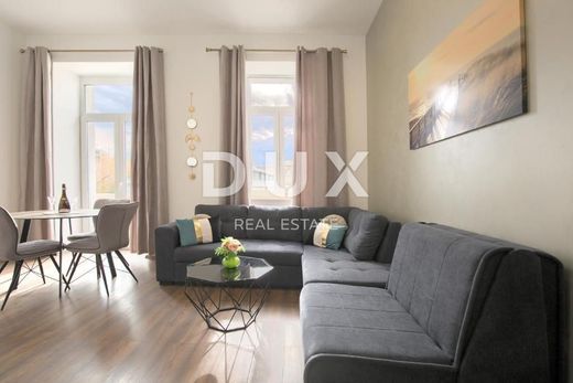 Apartment in Pula, Grad Pula