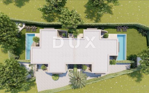 Grundstück in Labin, Grad Labin