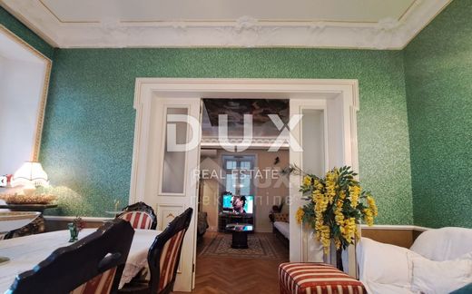 Piso / Apartamento en Lovran, Primorje - Gorski Kotar