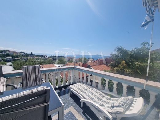 Casa di lusso a Cirquenizza, Grad Crikvenica