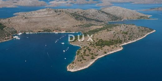 Land in Murter, Murter-Kornati