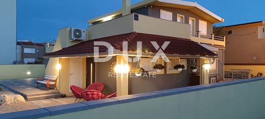 Πολυτελή κατοικία σε Nin, Zadar