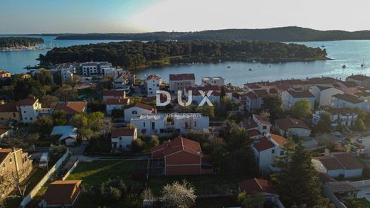 Lüks ev Medulin, Istria