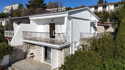 Luxury home in Novi Vinodolski, Primorsko-Goranska