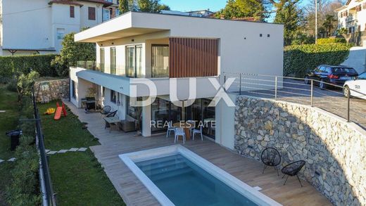 Luxus-Haus in Matulji, Primorsko-Goranska