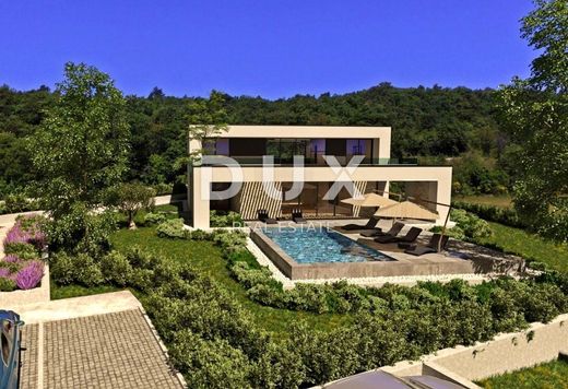 Casa di lusso a Albona, Grad Labin