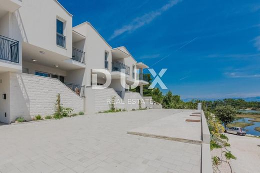 Casa de lujo en Nin, Zadar