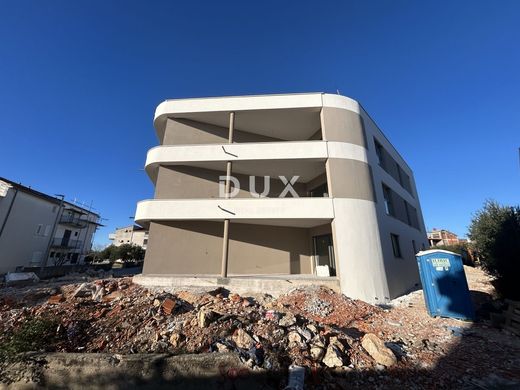 Квартира, Vodice, Sibenik-Knin