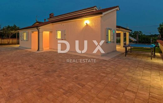 Luxury home in Poreč, Grad Poreč