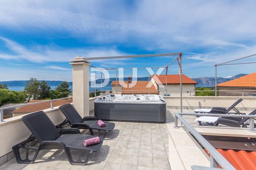 Maison de luxe à Krk, Grad Krk