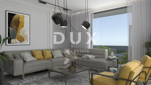 Luxury home in Ližnjan, Ližnjan-Lisignano