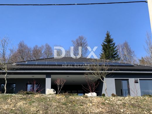 Luxury home in Lokve, Primorsko-Goranska