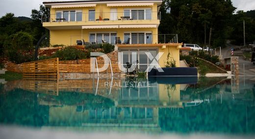 Casa de lujo en Lovran, Primorje - Gorski Kotar