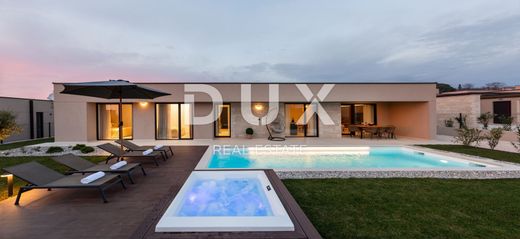 豪宅  Poreč, Grad Poreč