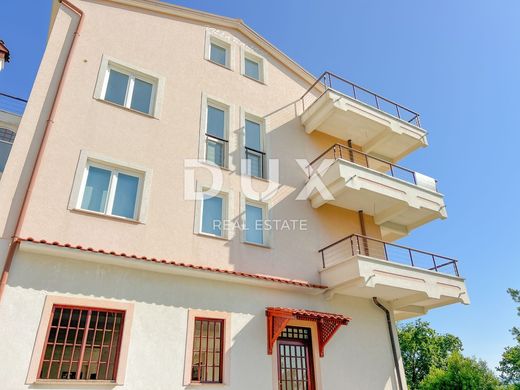 Apartment in Lovran, Primorsko-Goranska