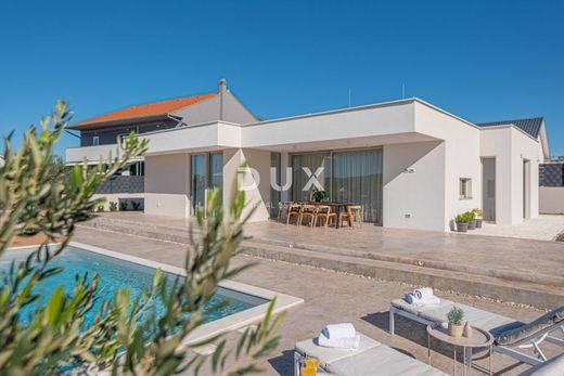 Luxury home in Šibenik, Grad Šibenik