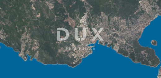 Terreno a Krk, Grad Krk