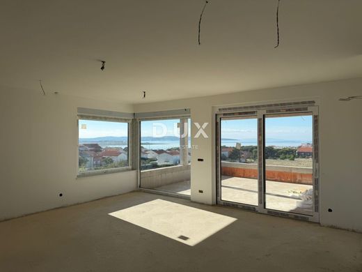 Appartement in Povljana, Zadar