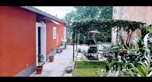 Casa di lusso a Montona, Motovun-Montona