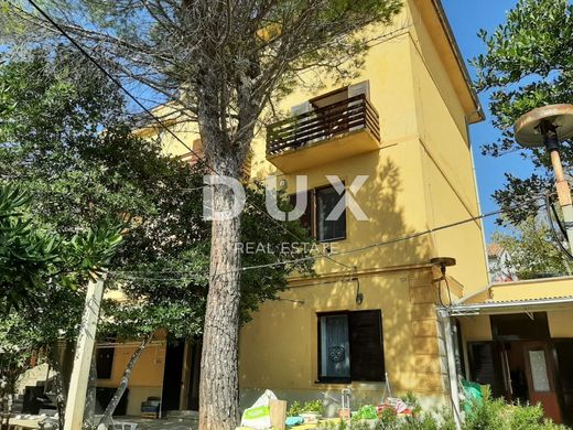 Casa de lujo en Novi Vinodolski, Primorje - Gorski Kotar