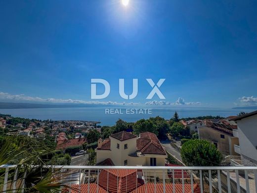 아파트 / Opatija, Grad Opatija