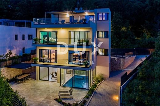 Luxury home in Opatija, Grad Opatija