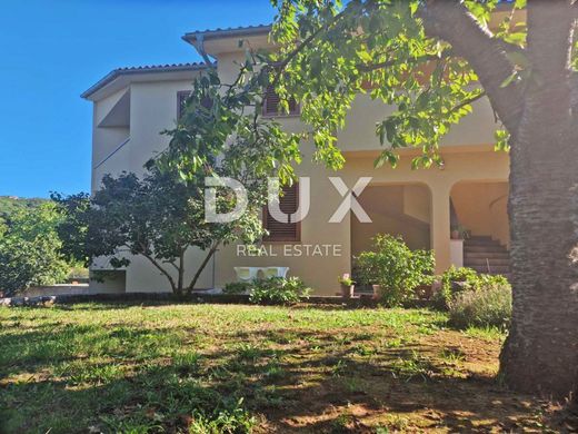 Luxe woning in Labin, Grad Labin