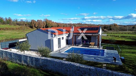Luxe woning in Barban, Istria