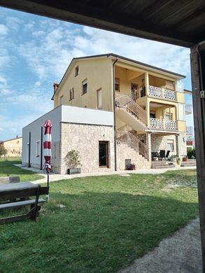 Luxury home in Labin, Grad Labin