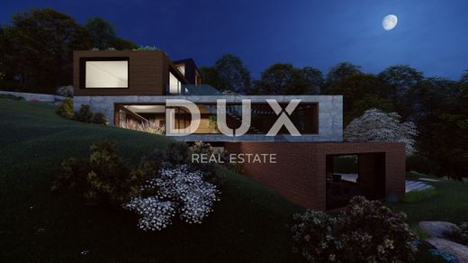 Casa di lusso a Albona, Grad Labin