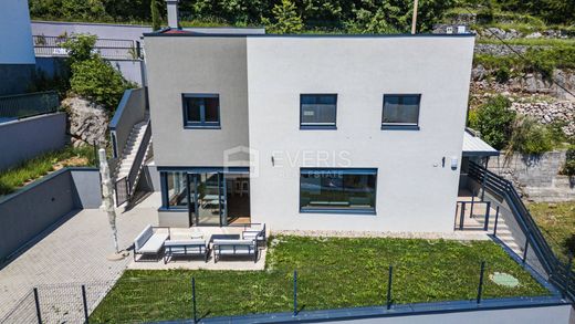 Casa de lujo en Matulji, Primorje - Gorski Kotar