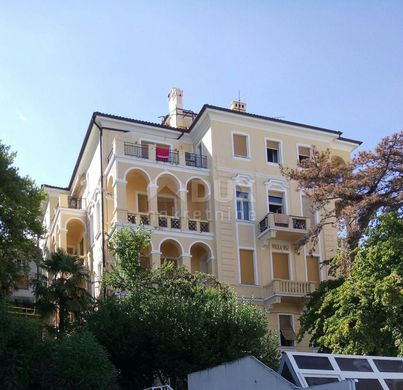 Appartamento a Abbazia, Grad Opatija