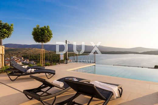 Maison de luxe à Sibenik, Grad Šibenik