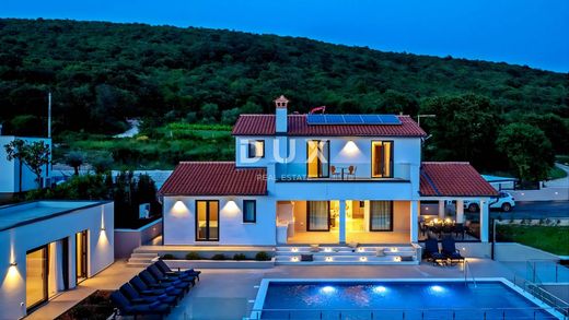 Lüks ev Labin, Grad Labin