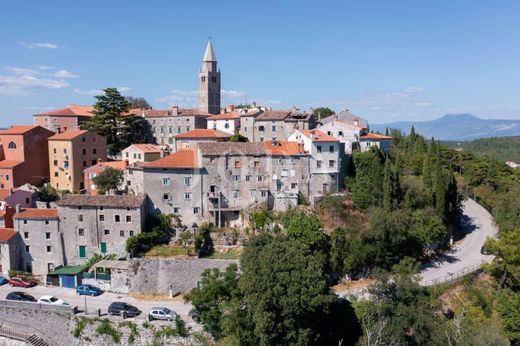 Lüks ev Labin, Grad Labin