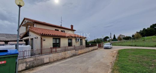 Visignano, Općina Višnjanの高級住宅