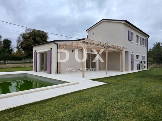 ‏בתי יוקרה ב  Marčana, Istria