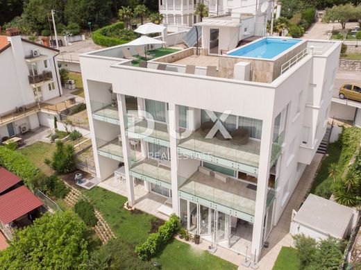 Piso / Apartamento en Opatija, Grad Opatija