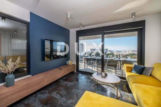 Casa de lujo en Novalja, Lika-Senj